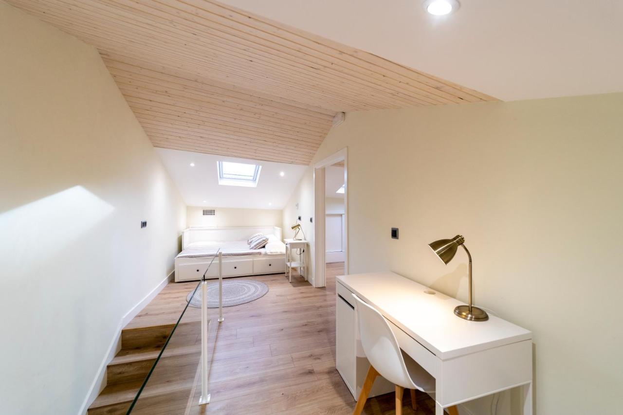 Apartamentos San Lazaro Santiago de Compostela Zewnętrze zdjęcie