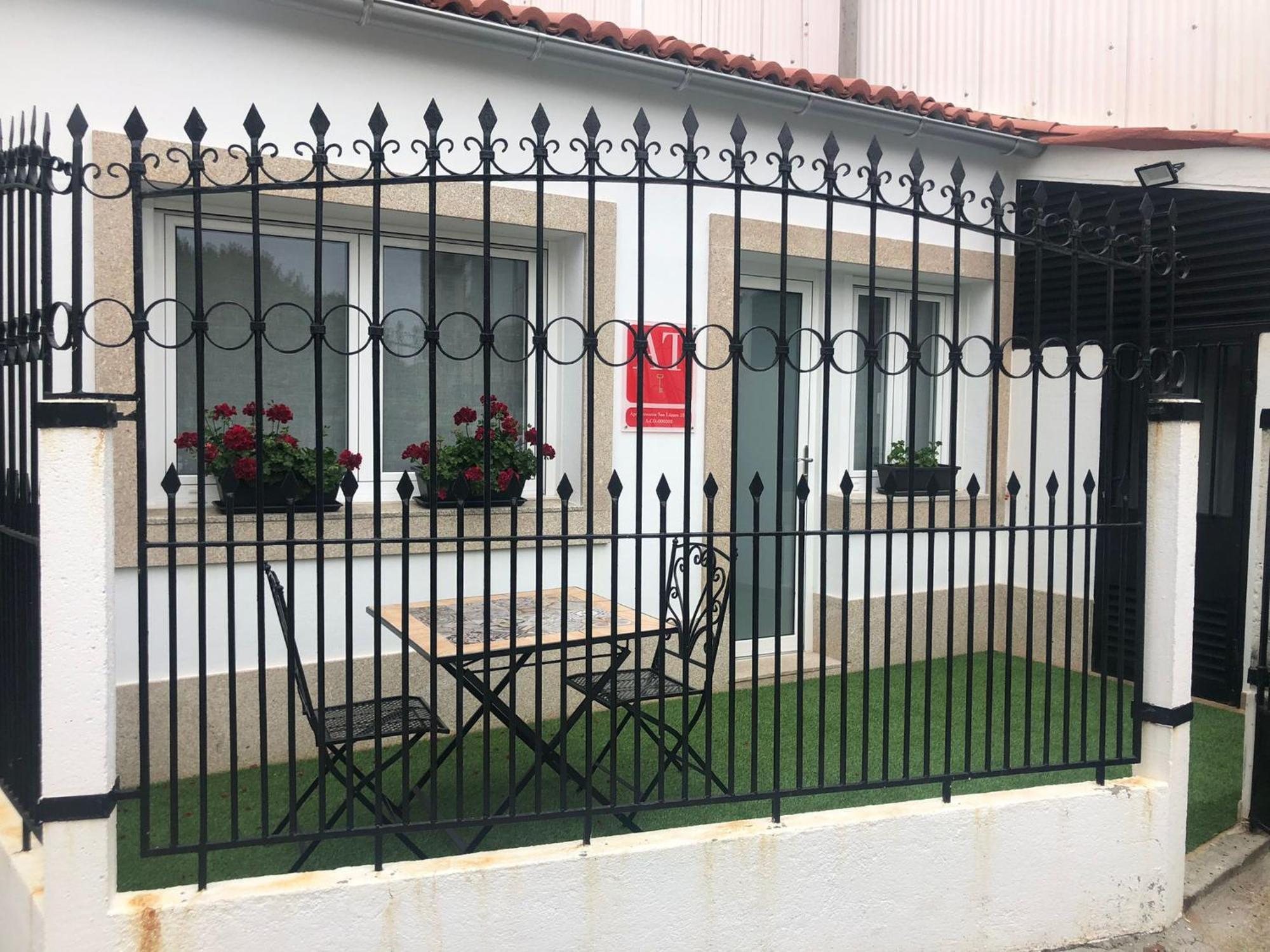 Apartamentos San Lazaro Santiago de Compostela Zewnętrze zdjęcie
